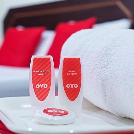 Oyo 715 Mr J Hotel Kota Bharu Exterior photo